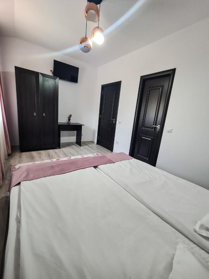 Pensiunea Lavanda, Piatra-Neamt Karácsonkő Kültér fotó