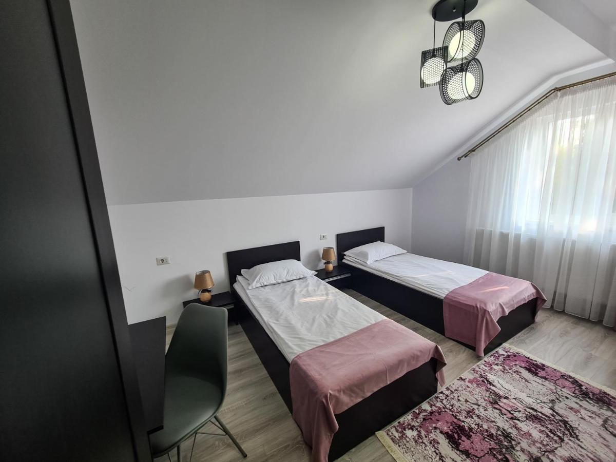 Pensiunea Lavanda, Piatra-Neamt Karácsonkő Kültér fotó